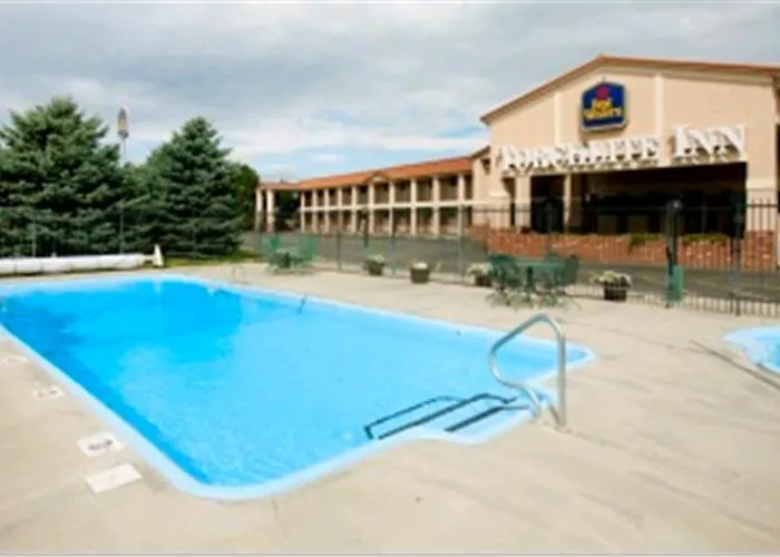Western Torchlite Hotel 3*